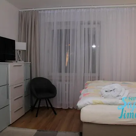 Nifty Sapphire Time Apartment Lodz (Lodz)